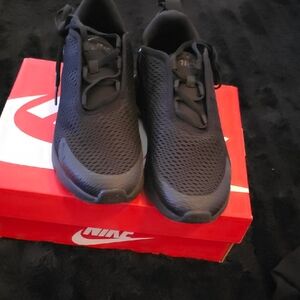 Nike Black Mesh Sneakers Airmax 270